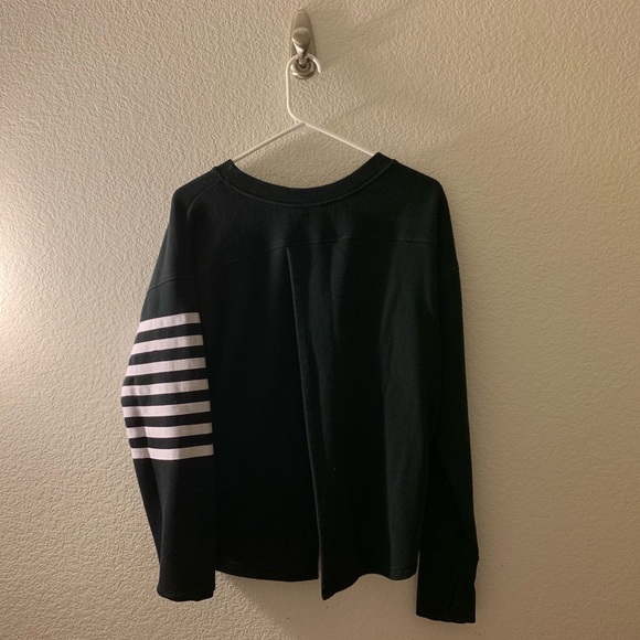 Victoria Secret Black Workout Sweater M - Picture 3 of 4